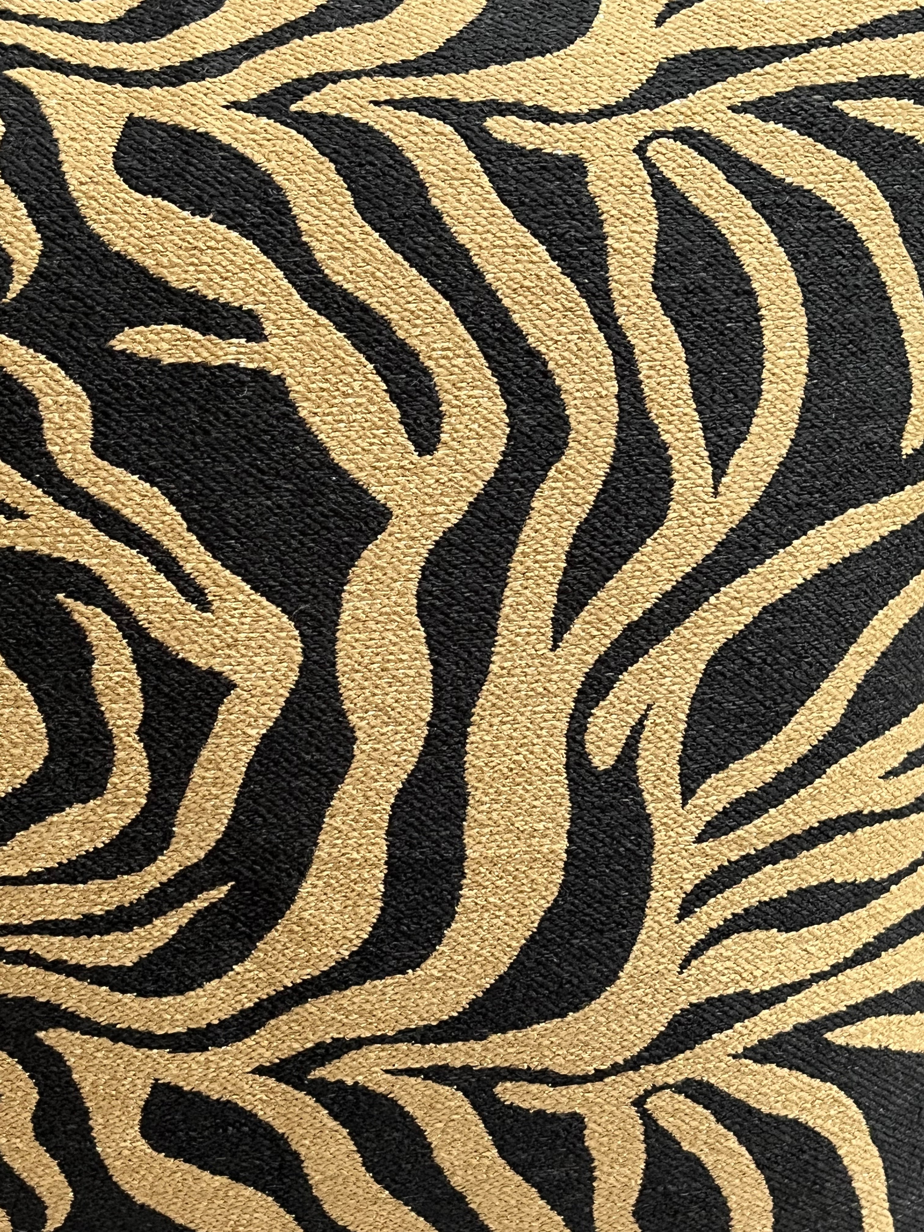 Luxurious Gold & Black Cushion Cover 18x18 inches