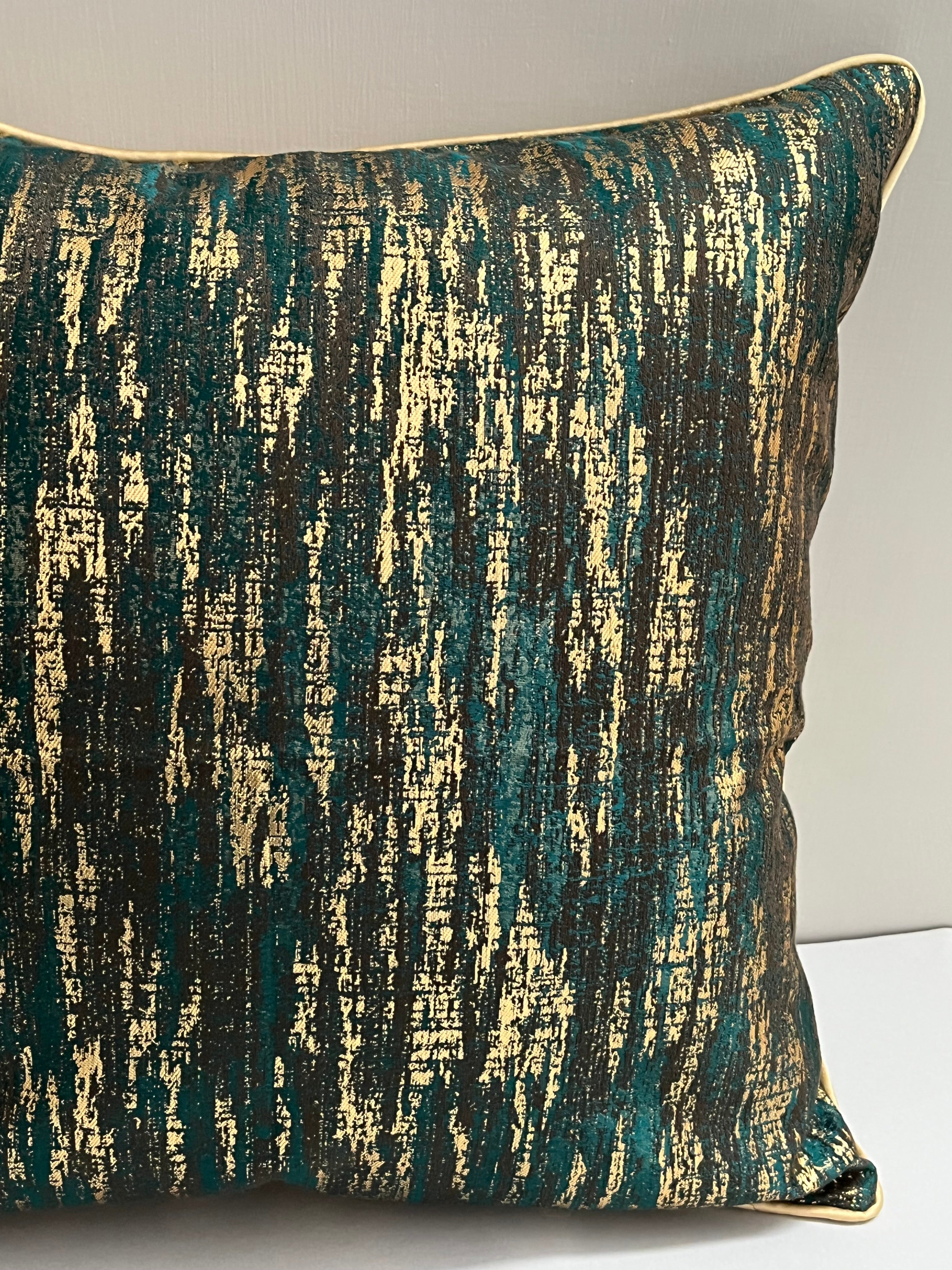 Luxurious Green Cushion Cover 18x18 inches