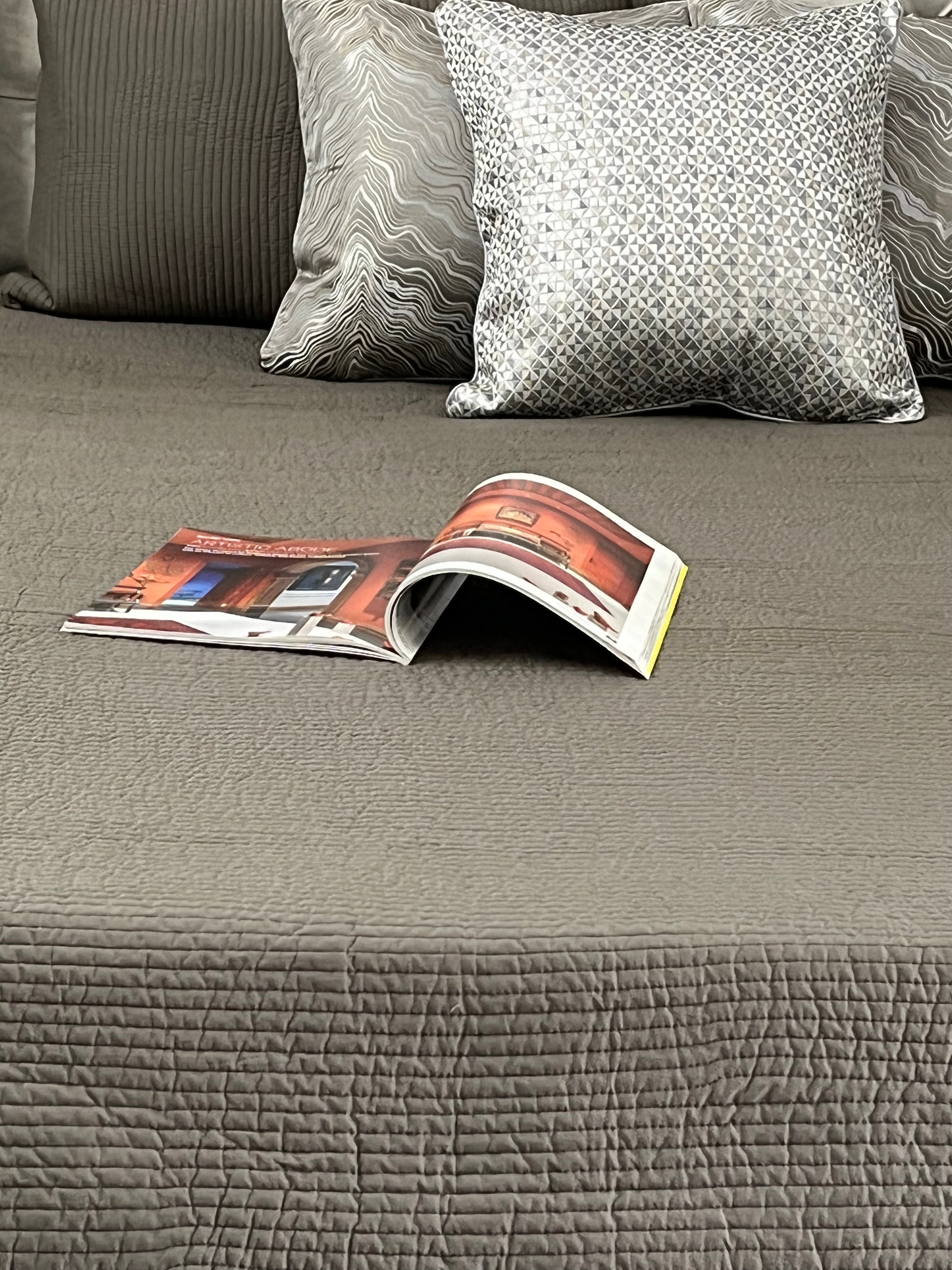 Greyish Brown Super King Size 100% Pure Cotton Luxurious Quilted Bedspread 108x108 inches