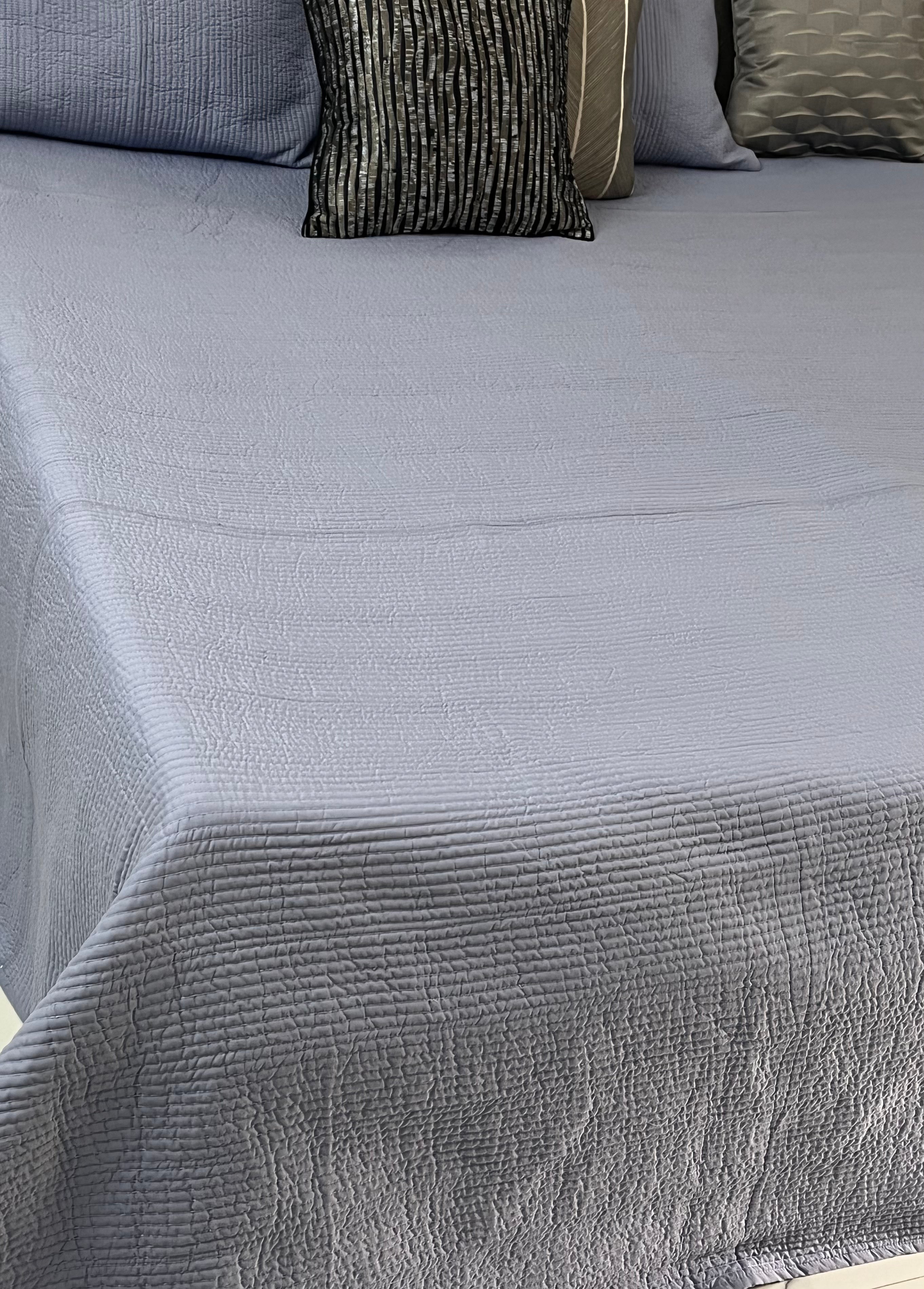Grey Super King Size 100% Pure Cotton Luxurious Quilted Bedspread 108x108 Inches