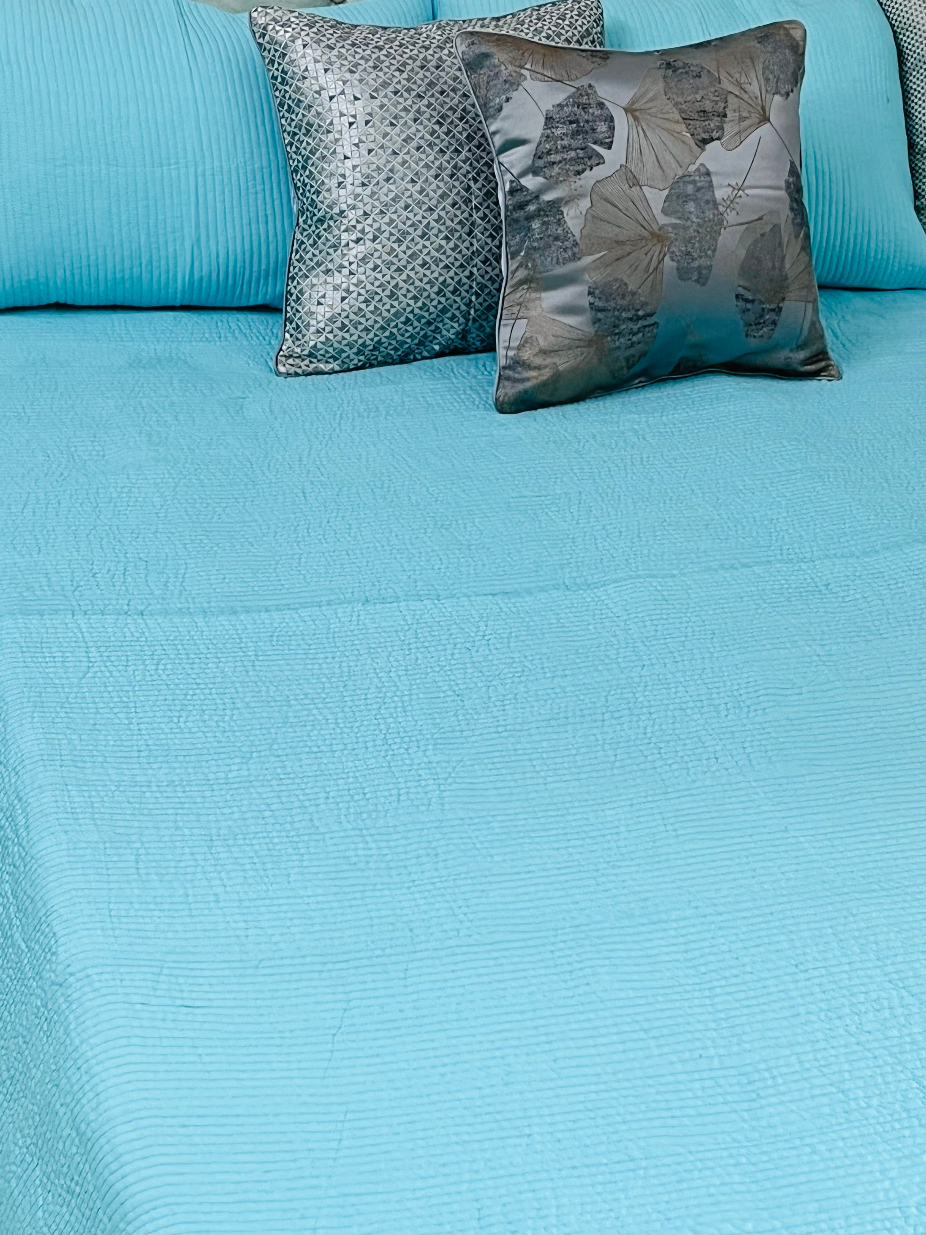 Light Aqua Blue Super King Size 100% Pure Cotton Luxurious Quilted Bedspread 108x108 inches